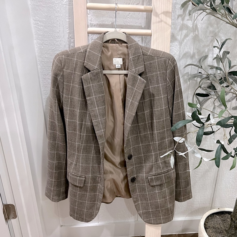 Plaid striped brown blazer womens